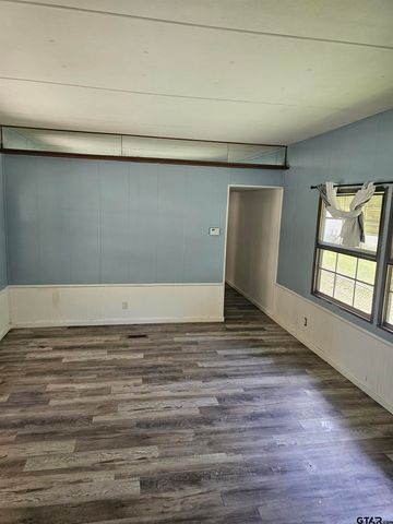 4503 Sunrise, Chandler, TX 75758