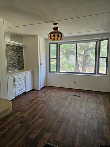 4503 Sunrise, Chandler, TX 75758