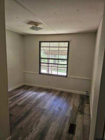 4503 Sunrise, Chandler, TX 75758