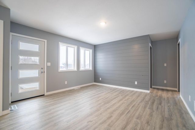 412 Russ Parta Drive, New York Mills, MN 56567