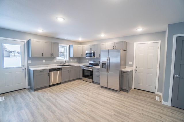 412 Russ Parta Drive, New York Mills, MN 56567