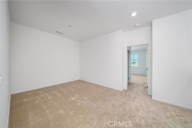 3560 S Eichler Paseo 101, Ontario, CA 91761