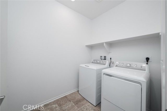 3560 S Eichler Paseo 101, Ontario, CA 91761