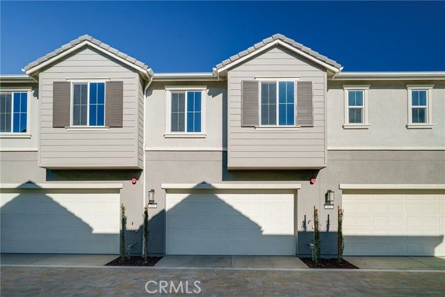 3560 S Eichler Paseo 101, Ontario, CA 91761