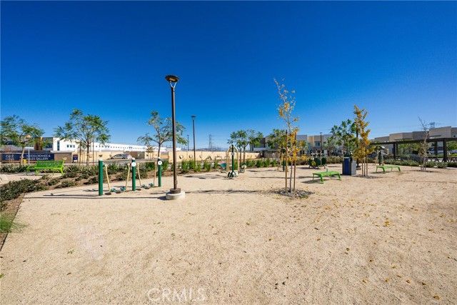 3560 S Eichler Paseo 101, Ontario, CA 91761