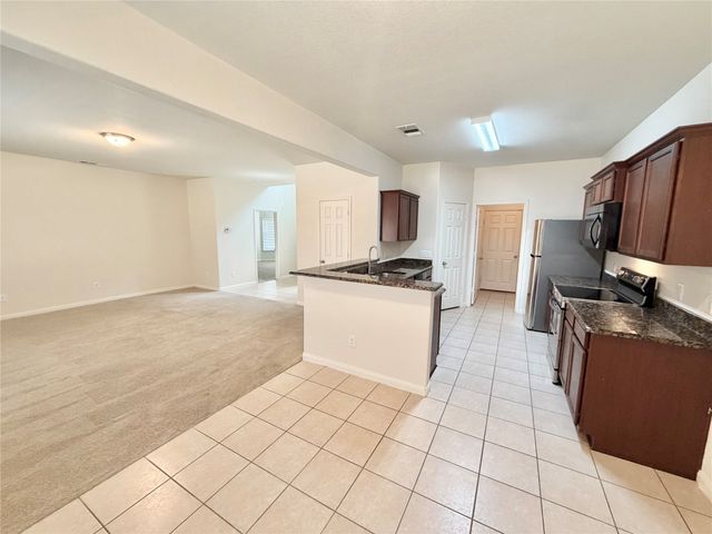 1105 First Street, Sanger, TX 76266