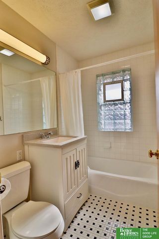 3919 Polk Street, Omaha, NE 68107