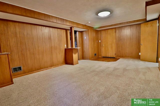 3919 Polk Street, Omaha, NE 68107