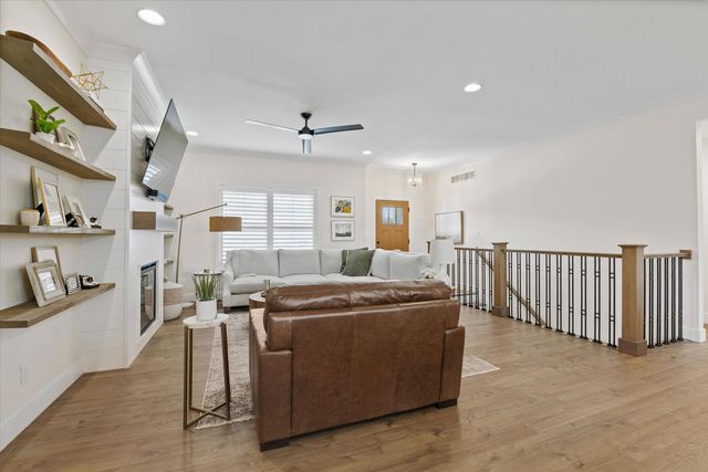 5432 HEATH CT, Columbia, MO 65203