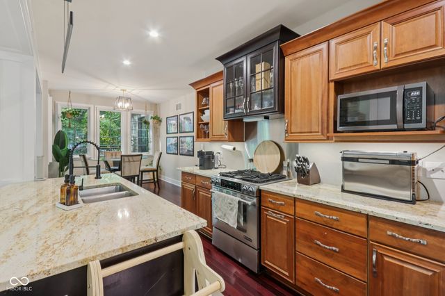 8418 N College Avenue, Indianapolis, IN 46240