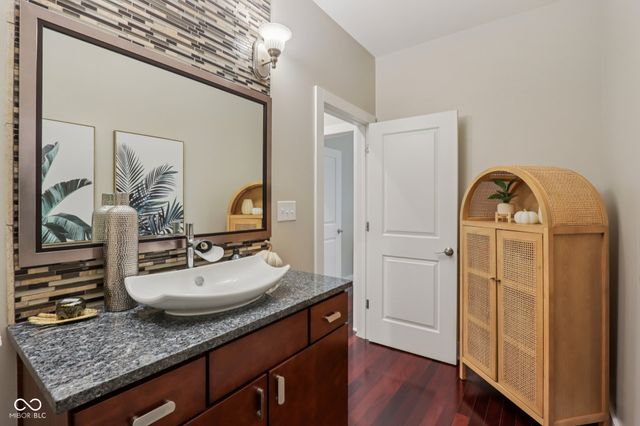 8418 N College Avenue, Indianapolis, IN 46240