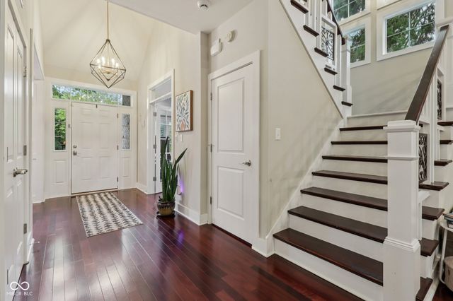 8418 N College Avenue, Indianapolis, IN 46240