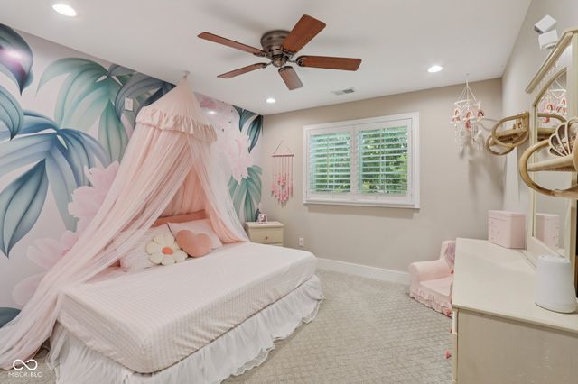 8418 N College Avenue, Indianapolis, IN 46240