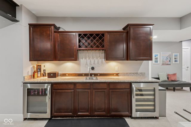 8418 N College Avenue, Indianapolis, IN 46240