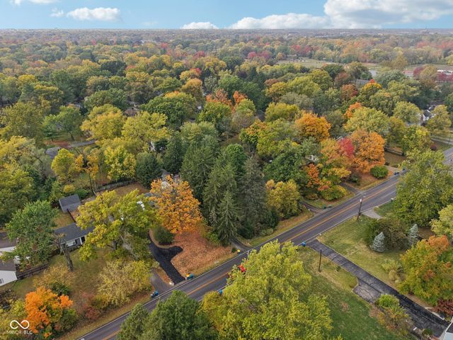 8418 N College Avenue, Indianapolis, IN 46240