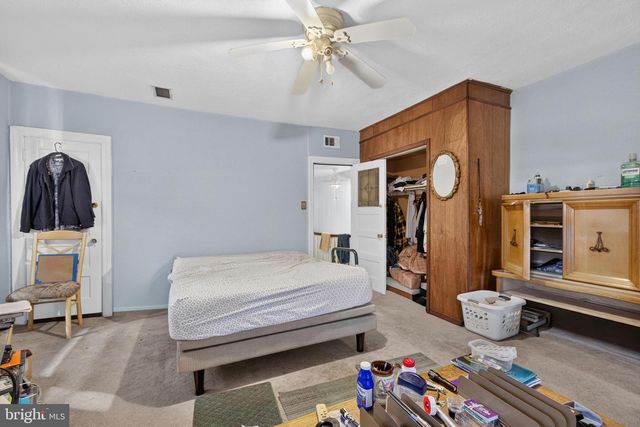 6016 COBBS CREEK PKWY, Philadelphia, PA 19143