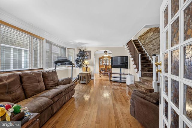 6016 COBBS CREEK PKWY, Philadelphia, PA 19143