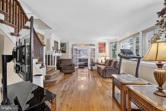 6016 COBBS CREEK PKWY, Philadelphia, PA 19143