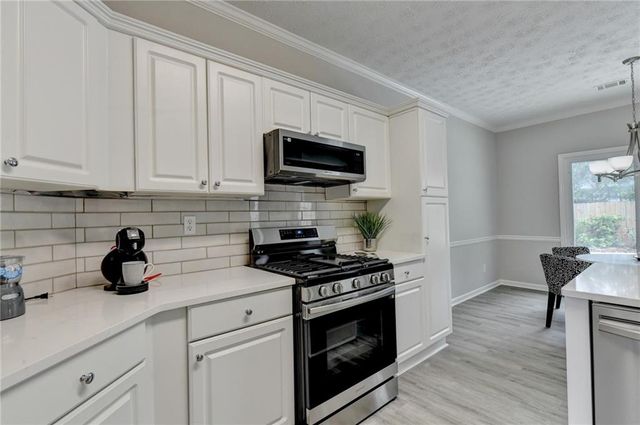 1831 Stillbrook Way, Lawrenceville, GA 30043