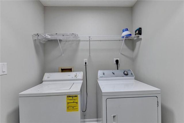 1831 Stillbrook Way, Lawrenceville, GA 30043