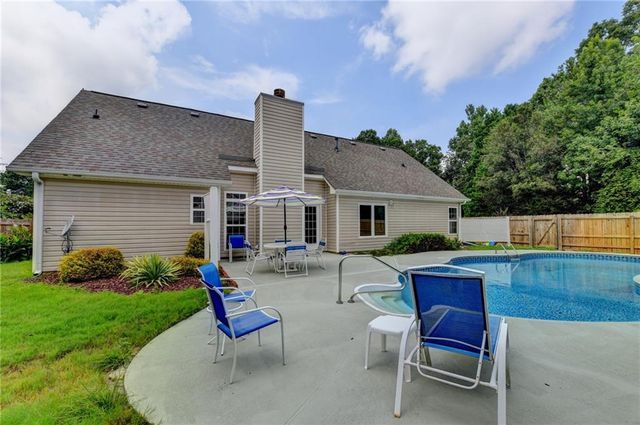 1831 Stillbrook Way, Lawrenceville, GA 30043