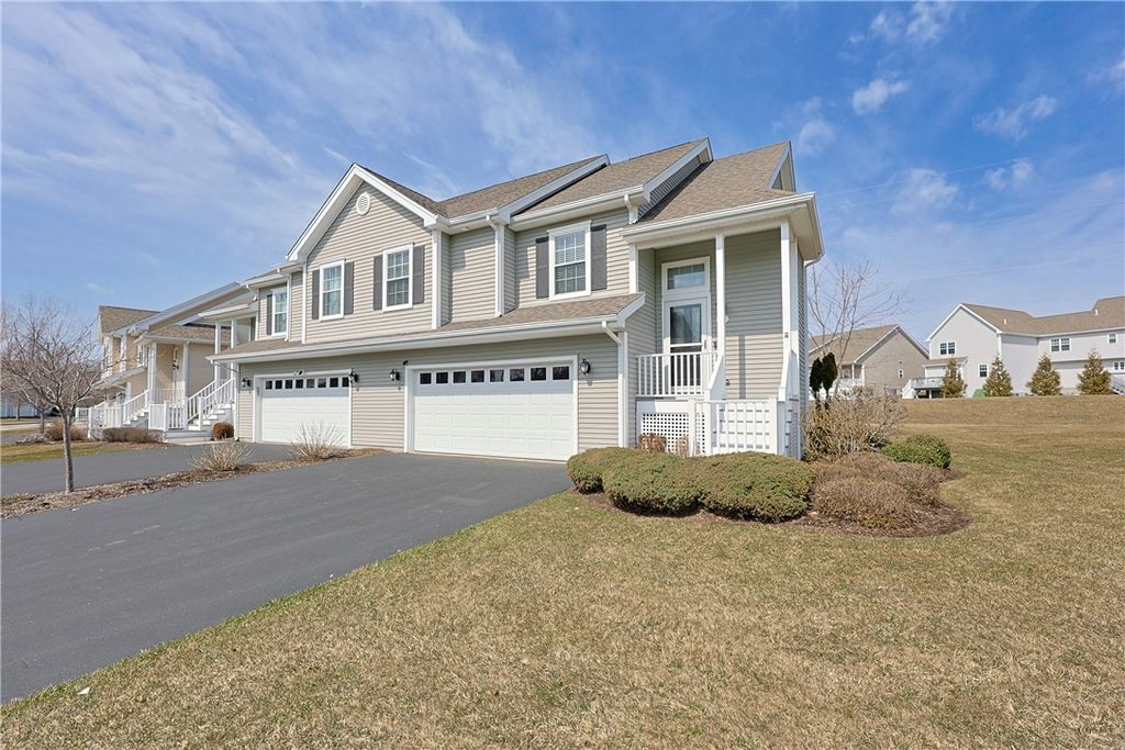 39 Streamview Drive 39, Cumberland, RI 02864