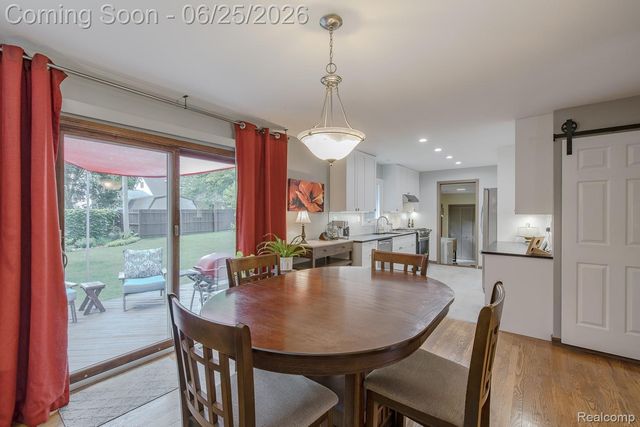 4741 Meadowbrook Avenue, Independence Charter Township, MI 48348