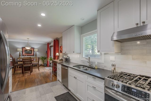 4741 Meadowbrook Avenue, Independence Charter Township, MI 48348