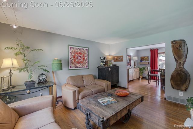 4741 Meadowbrook Avenue, Independence Charter Township, MI 48348