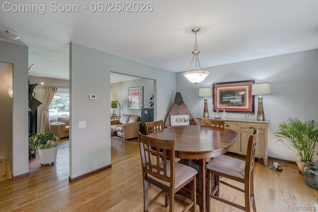 4741 Meadowbrook Avenue, Independence Charter Township, MI 48348