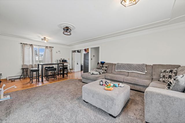 24523 Hayes Avenue, Eastpointe, MI 48021