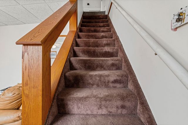 24523 Hayes Avenue, Eastpointe, MI 48021