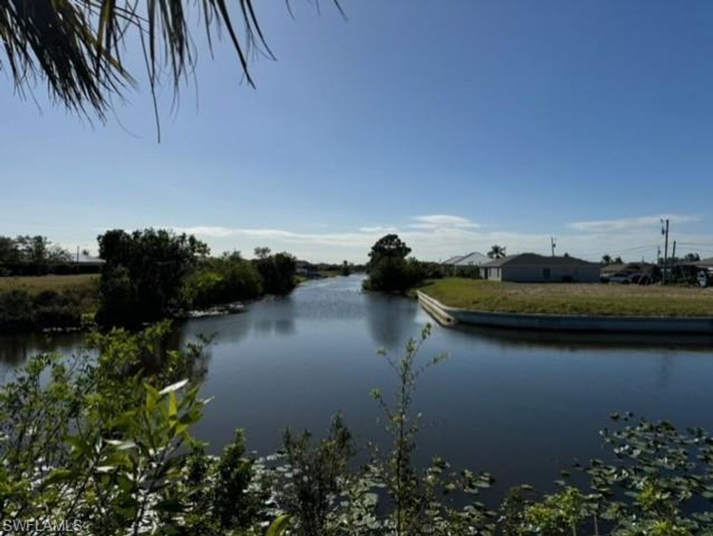 1024 NE 12th ST, CAPE CORAL, FL 33909 — photo 4