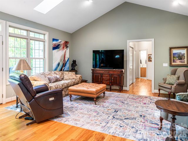 4 Dogwood Glen Circle, Etowah, NC 28729