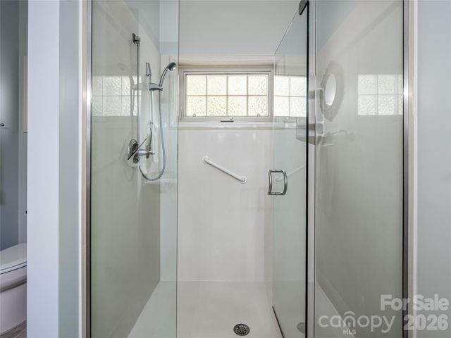 4 Dogwood Glen Circle, Etowah, NC 28729