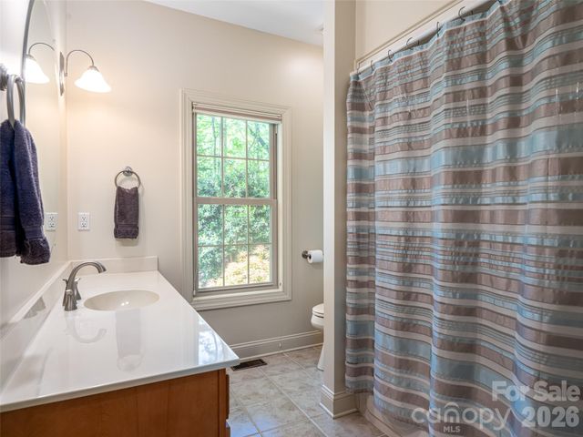 4 Dogwood Glen Circle, Etowah, NC 28729
