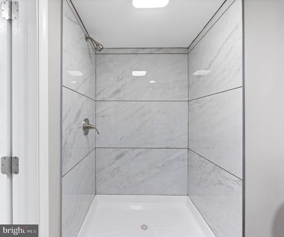 1817 WINANS AVE, Halethorpe, MD 21227