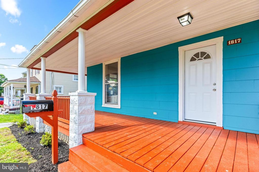 Image 1 of property listing at 1817 WINANS AVE, Halethorpe, MD 21227