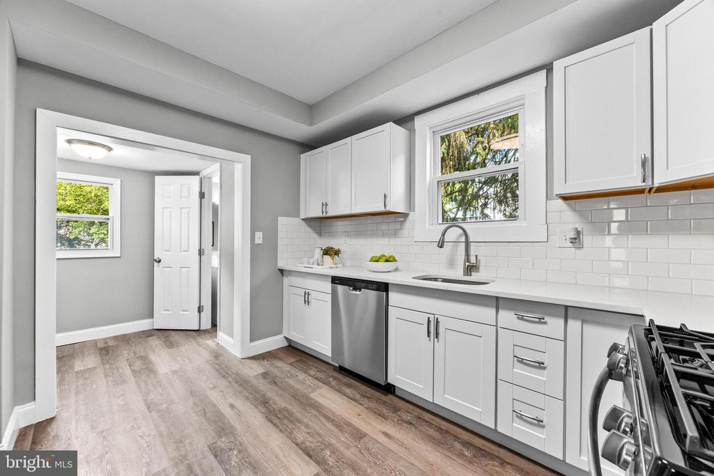 Image 15 of property listing at 1817 WINANS AVE, Halethorpe, MD 21227