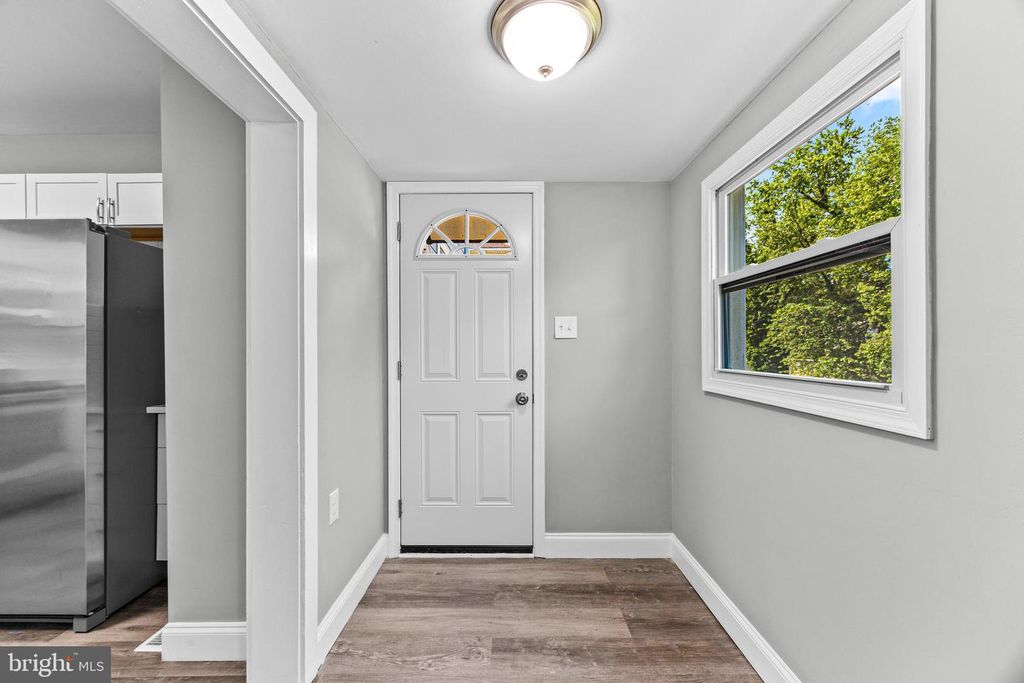 Image 20 of property listing at 1817 WINANS AVE, Halethorpe, MD 21227