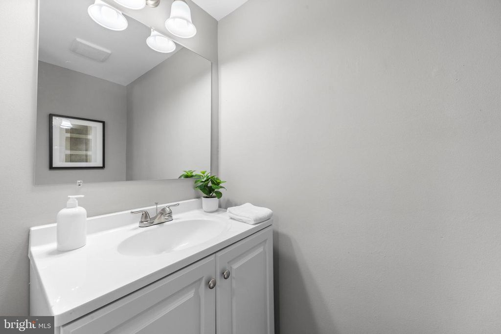 Image 21 of property listing at 1817 WINANS AVE, Halethorpe, MD 21227
