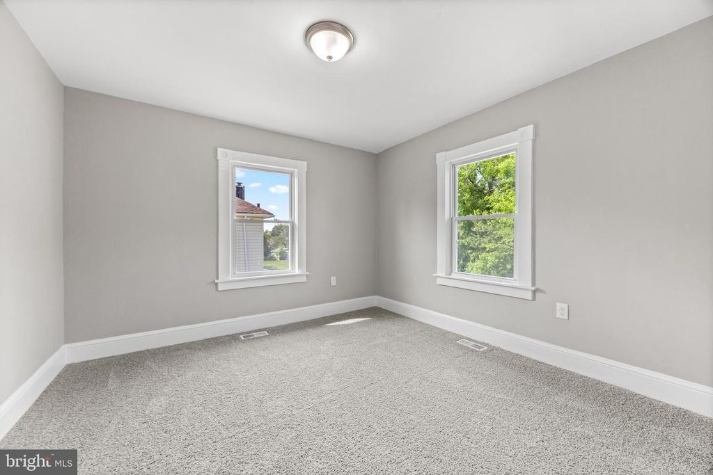 Image 29 of property listing at 1817 WINANS AVE, Halethorpe, MD 21227