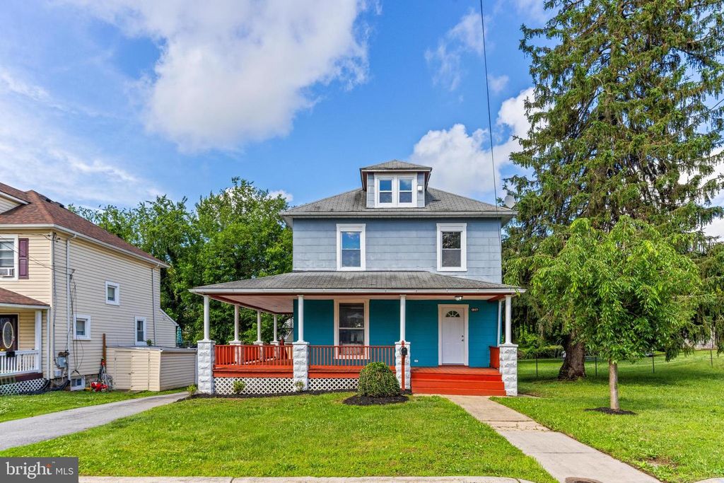 Image 3 of property listing at 1817 WINANS AVE, Halethorpe, MD 21227