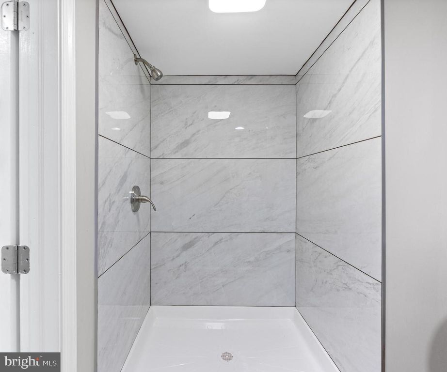 Image 42 of property listing at 1817 WINANS AVE, Halethorpe, MD 21227