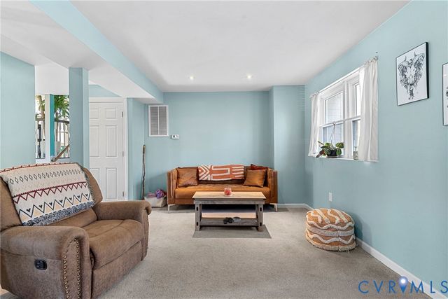 6000 Pine Rd, New Kent, VA 23141