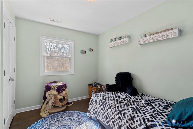 6000 Pine Rd, New Kent, VA 23141