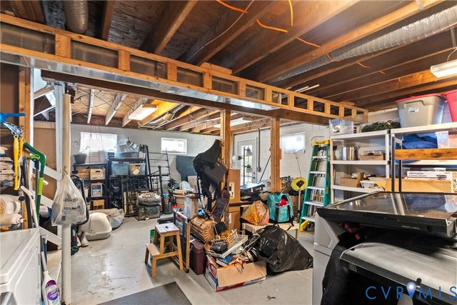 6000 Pine Rd, New Kent, VA 23141