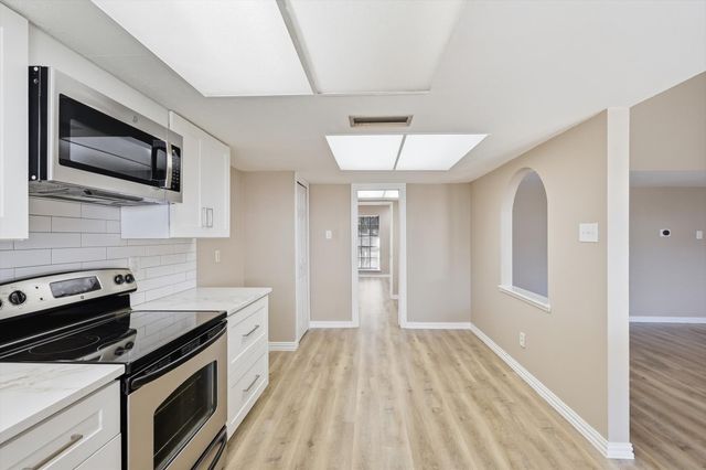 2913 Flagstone Drive, Garland, TX 75044