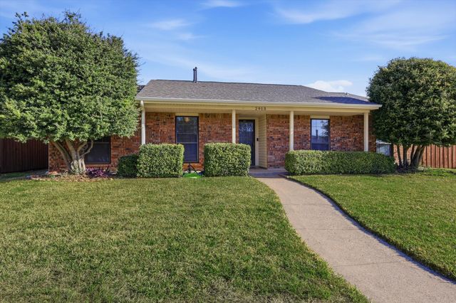 2913 Flagstone Drive, Garland, TX 75044