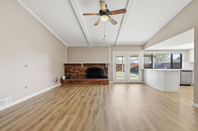 2913 Flagstone Drive, Garland, TX 75044